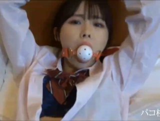 約炮體操學院女大生～各種高難度性愛姿勢都能輕鬆完成，一字馬做愛，插到她全身抽搐了…