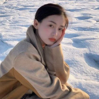 《爱把老婆分享给人操的绿帽男
